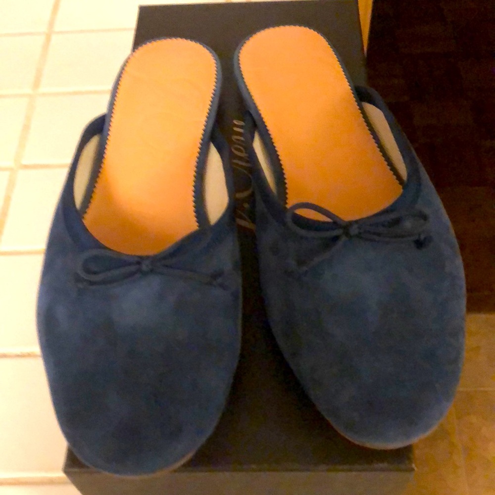 Brand NEW! J. crew Zoe Ballet Mules in Suede, 7.5